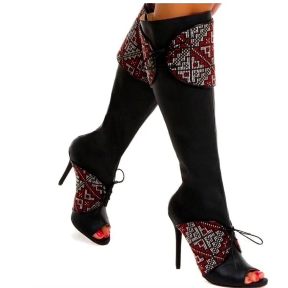 GX by Gwen Stefani "Sumina" Tribal Peep-Toe Knee-High Open Toe Boots Size 9.5
